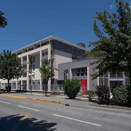 Residence Services Seniors Domitys Les Eaux Vives Digne-les-Bains Dış mekan fotoğraf