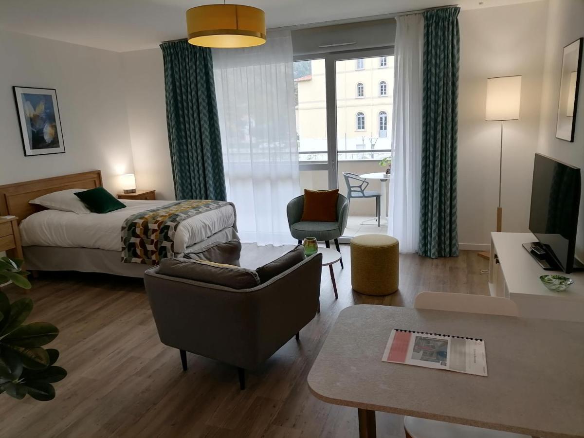 Residence Services Seniors Domitys Les Eaux Vives Digne-les-Bains Dış mekan fotoğraf